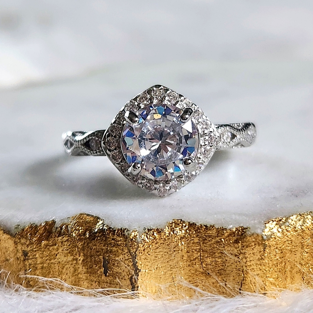 NWT Ryze White Frost Cubic Zirconia .925 Sterling Silver Ring - Size 8.5